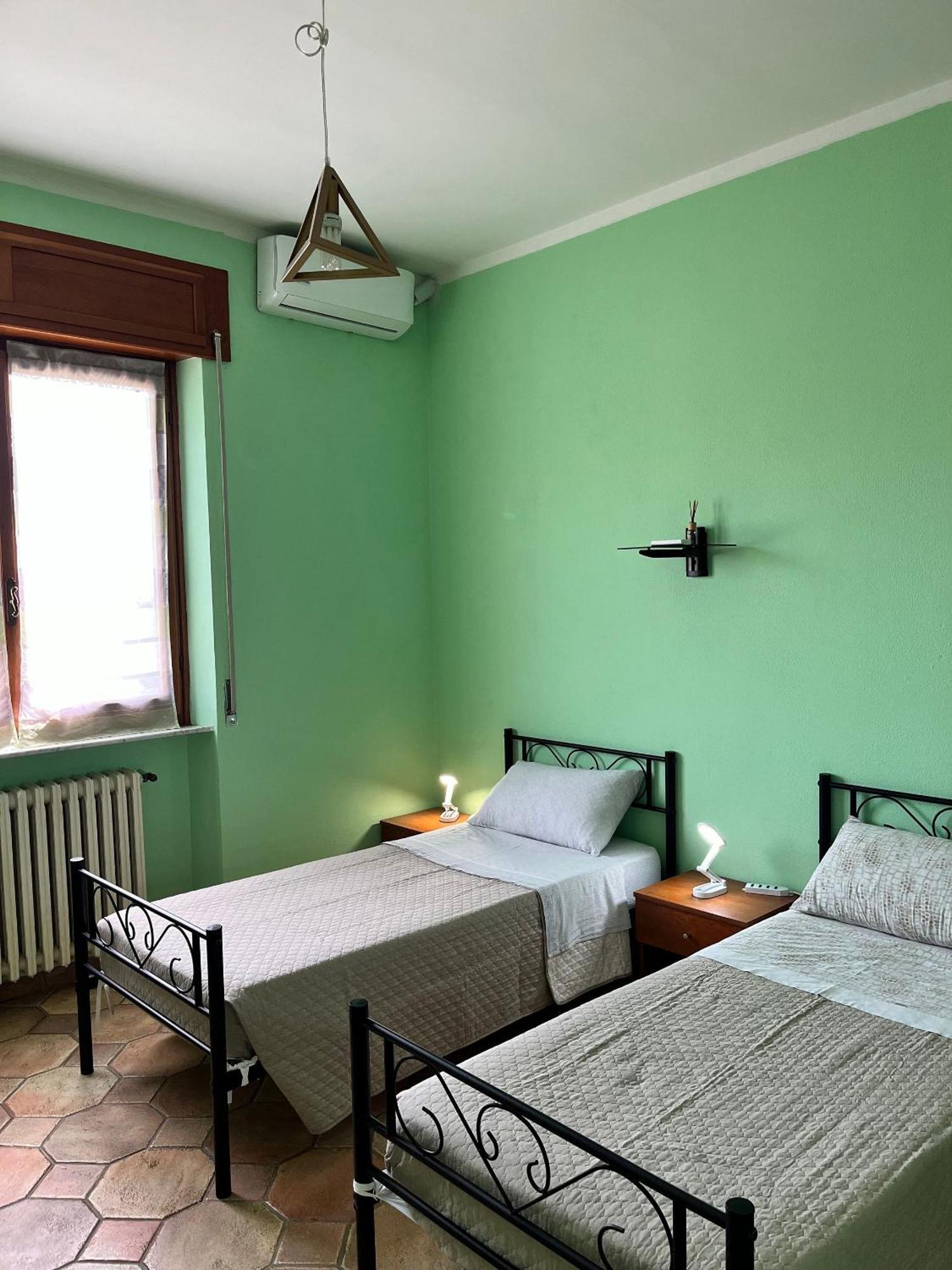 Room In Bb - Casa T Home Bed And Breakfast Tagliolo Monferrato Ngoại thất bức ảnh